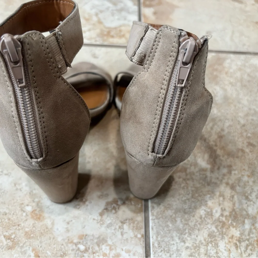 Sugar Taupe Suede Heels
